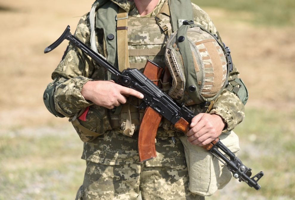 Ukrajinské vojáky u Bachmutu trápí neznámá virová infekce
