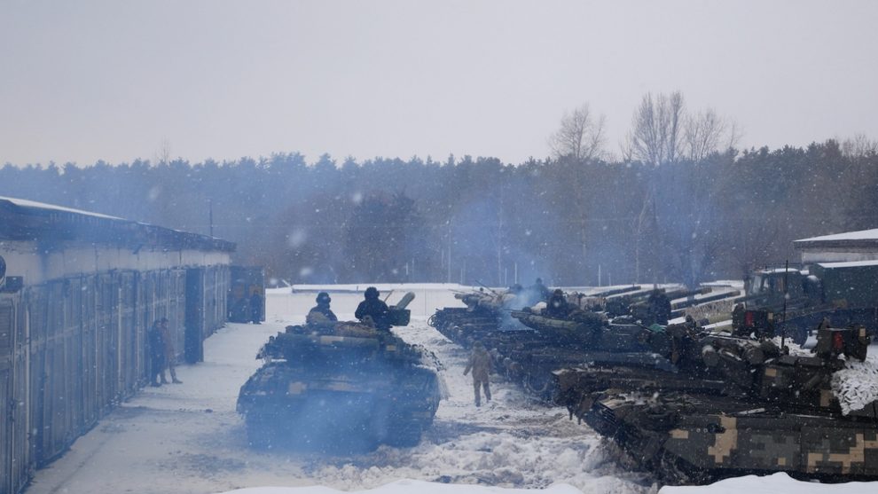 Ukrajinské vojsko u Bachmutu ničí mosty, zřejmě chystá ústup