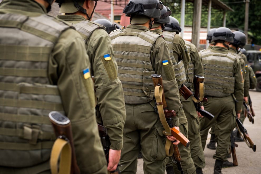 Stovky ukrajinských vojáků cvičí střelbu v bývalém sovětském středisku Libavá